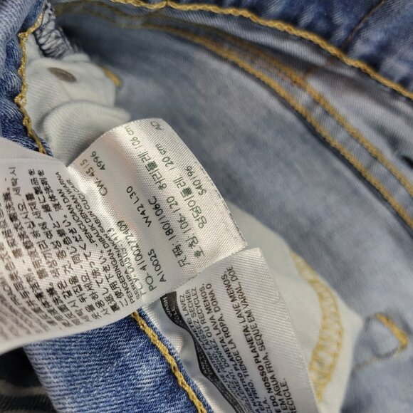 Levis 505 Jeans Mens 42x30 Regular Straight Denim Medium Wash - Picture 2 of 7